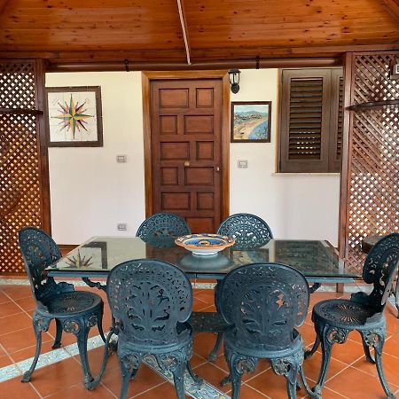 Casa Vacanza Nina Milazzo Luaran gambar