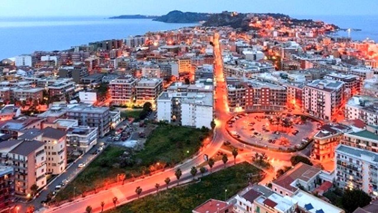 Casa Vacanza Nina Milazzo Luaran gambar